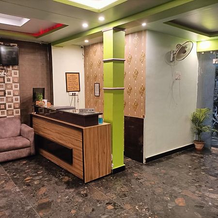Hotel Picasso Varanasi Prime Location Экстерьер фото