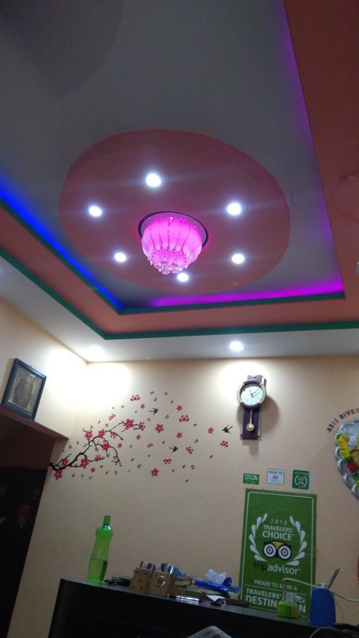 Hotel Picasso Varanasi Prime Location Экстерьер фото