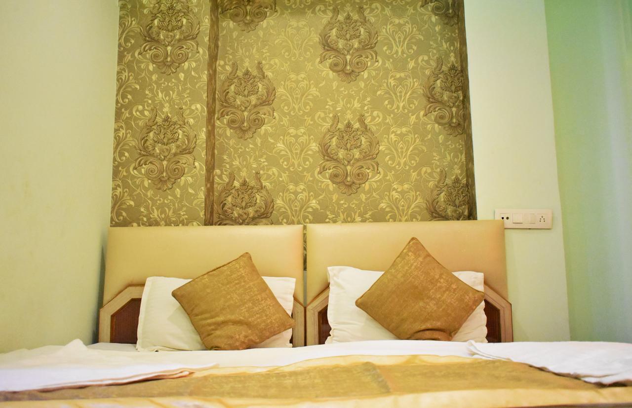 Hotel Picasso Varanasi Prime Location Экстерьер фото
